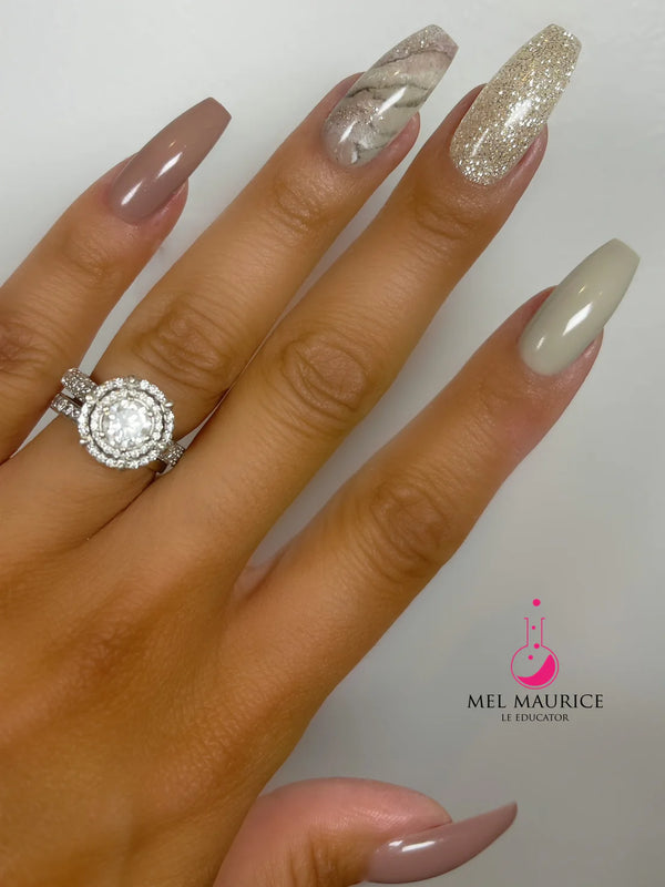 P+ ADVENTURE AWAITS GLITTER (23483)