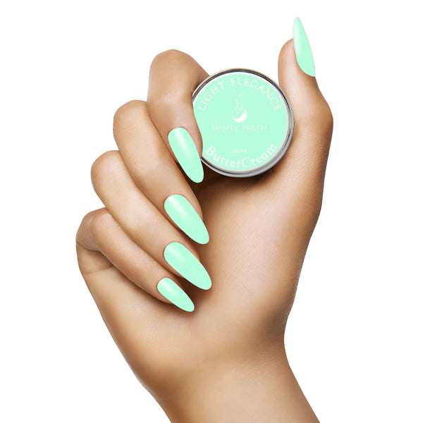 BC525 Minty Fresh, ButterCream Color Gel, 5 ml, (451)